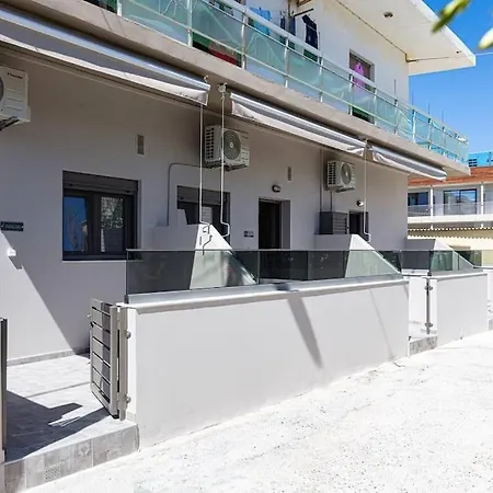 Apartament Aretousa Apt, Next To The Beach!