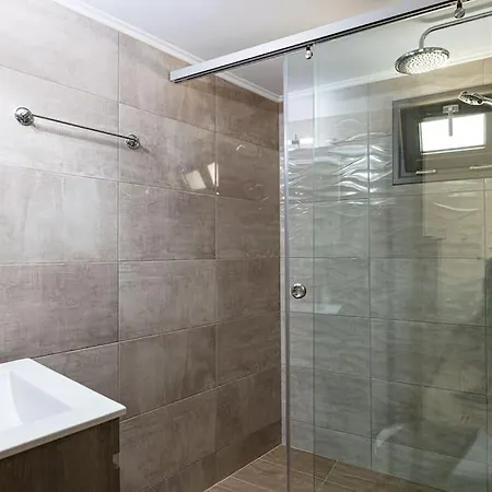 Apartament Aretousa Apt, Next To The Beach! *